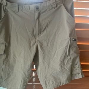 Gerry Weber Men’s Olive Green Cargo Shorts